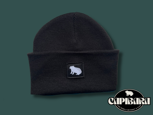 Capibara beanie in Black