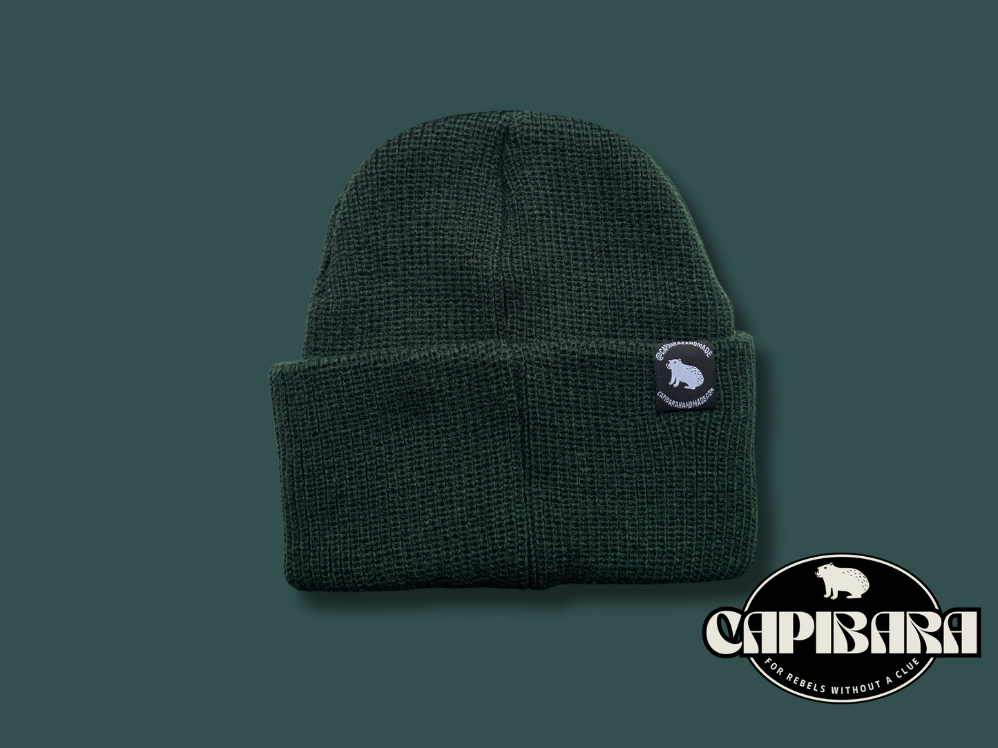 Capibara beanie in Bottle Green Knitted