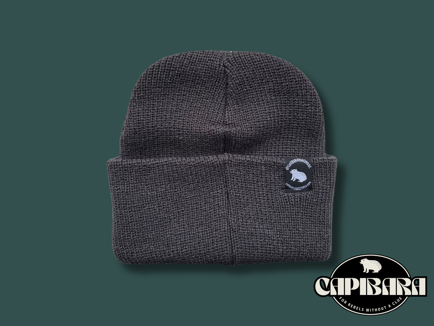 Capibara beanie in Grey Knitted