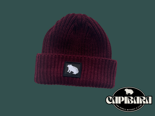 Docker Beanie in Burgundy