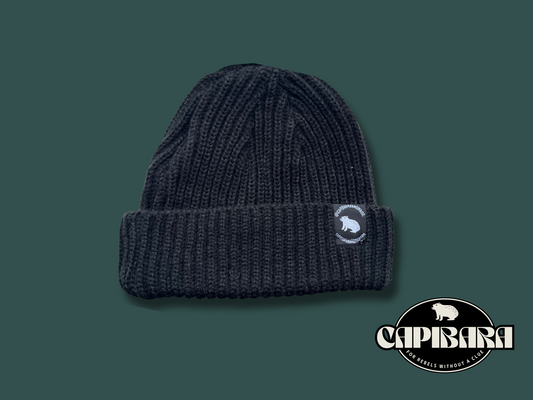 Docker Beanie in Black No Patch