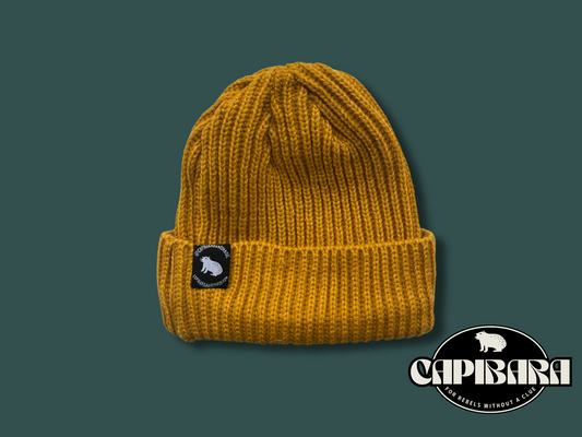 Docker Beanie in Mustard Yellow no patch