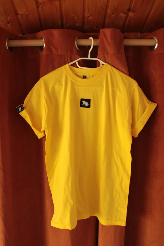 Capibara T-shirt in bright yellow